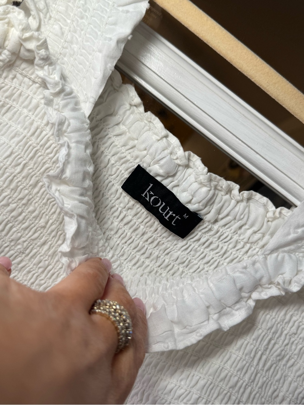 ▫️⚪️ White Ruffled Smocked Maxi Dress ⚪️▫️ - Picture 4 of 7